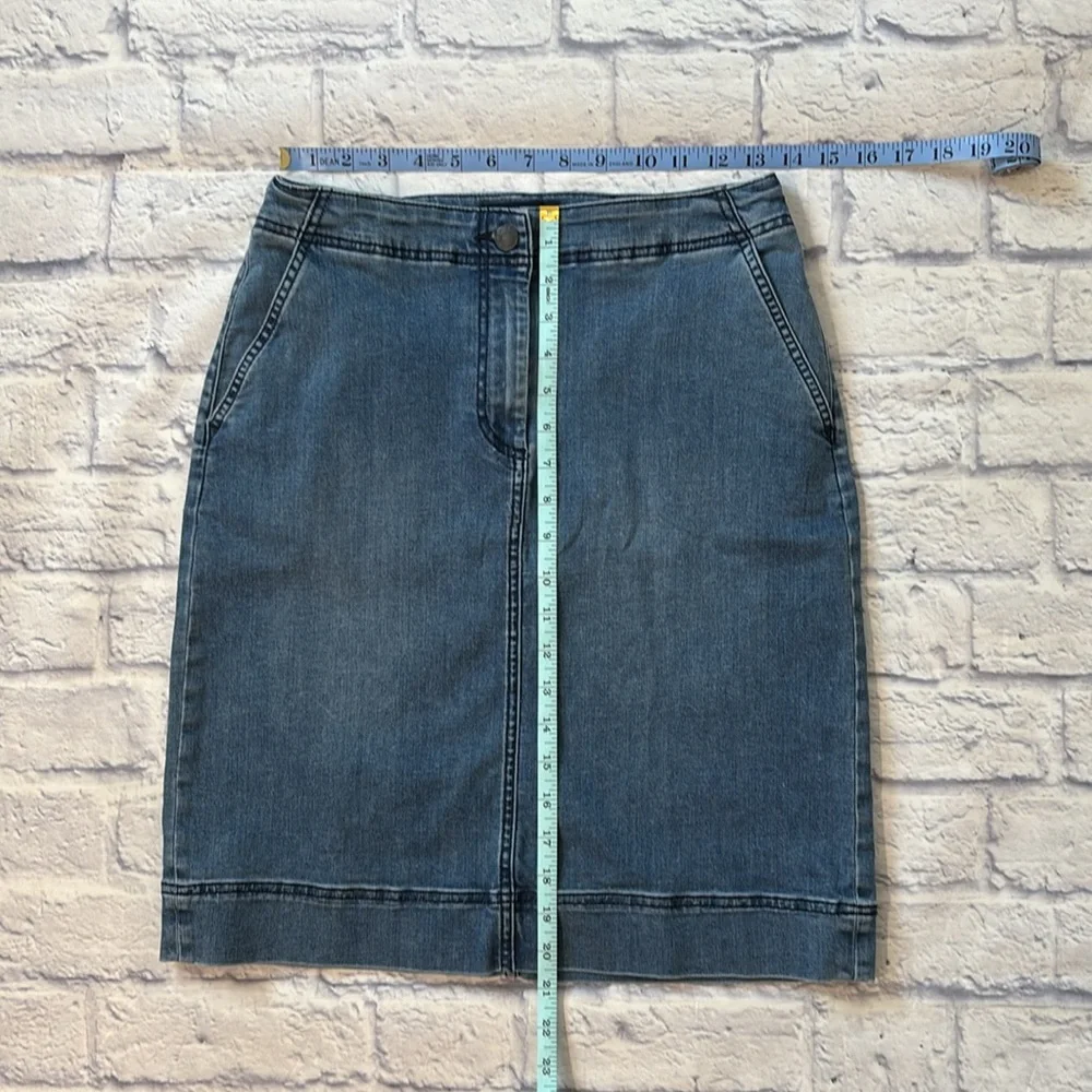 Talbots Denim Pencil Jean Skirt Medium Wash Blue Denim 21 Inch Length Size 4